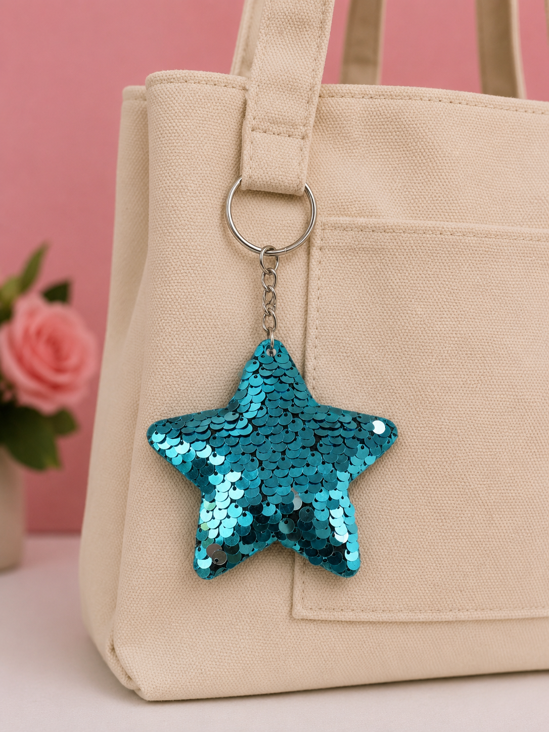 Porte clef etoile sequin