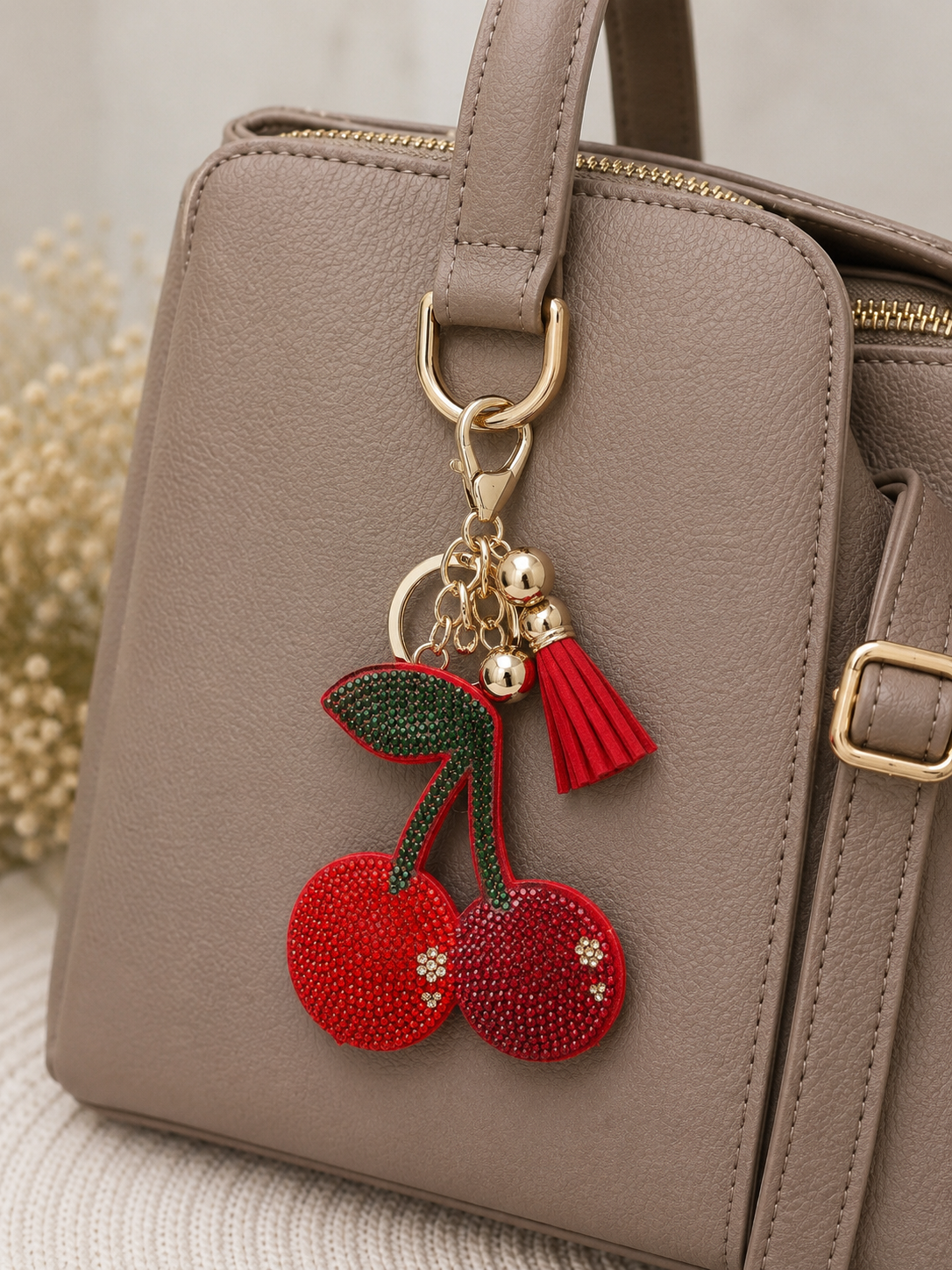 Porte clef strass cerise
