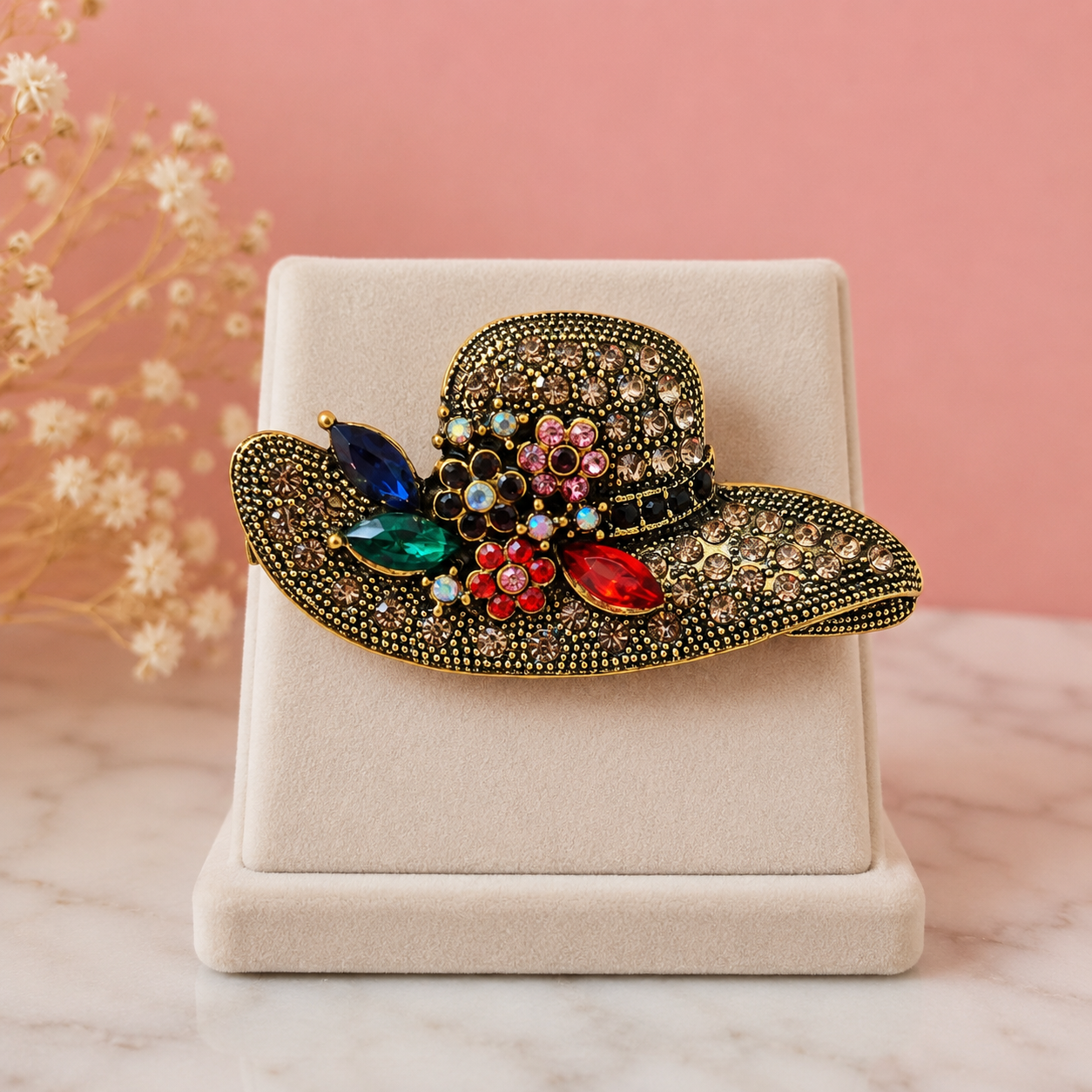 Broche dore chapeaux